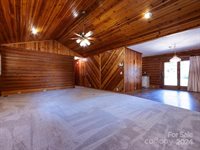 5412 Beam Lake Drive, Charlotte, NC 28216