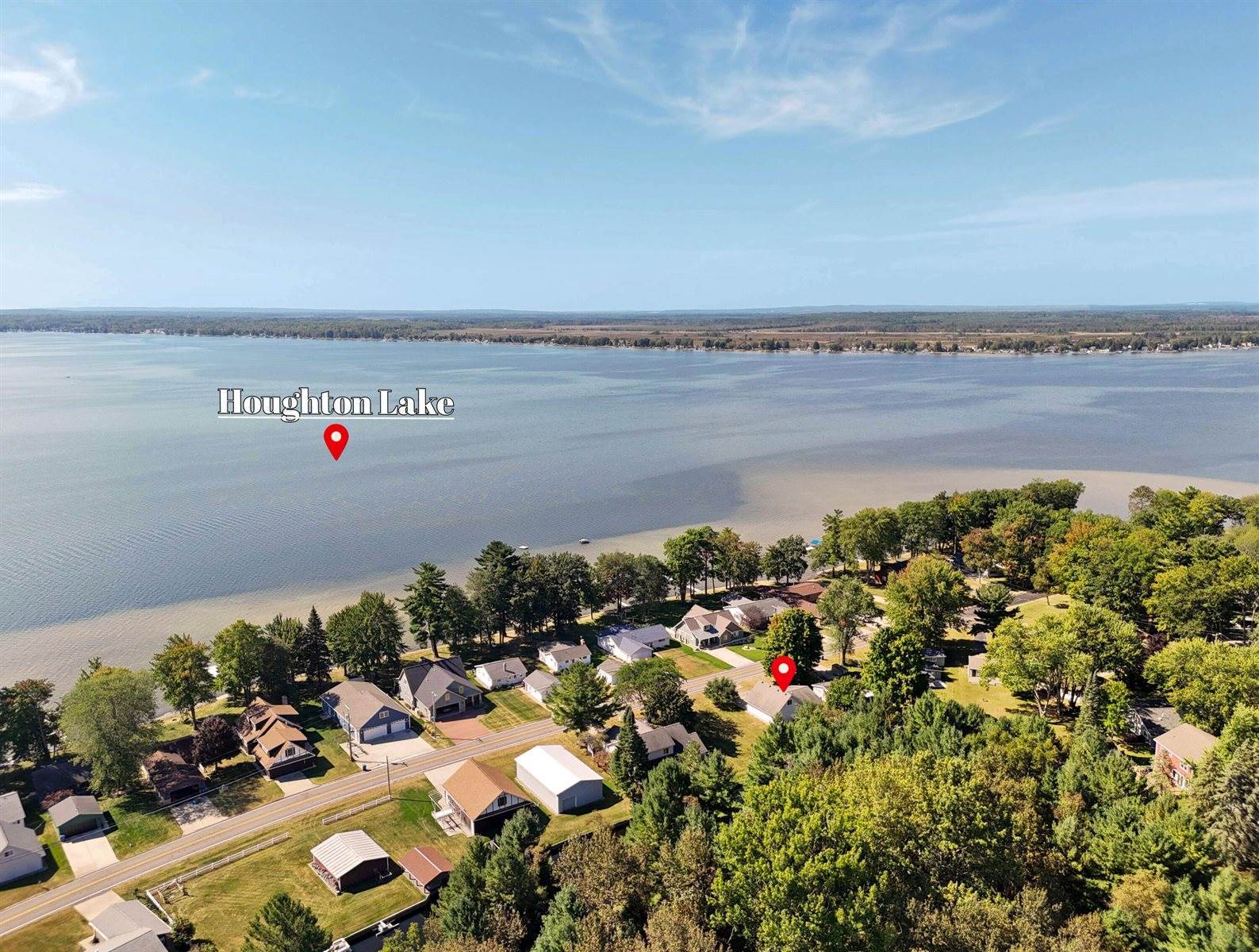 1210 Long Point Drive, Houghton Lake, MI 48629