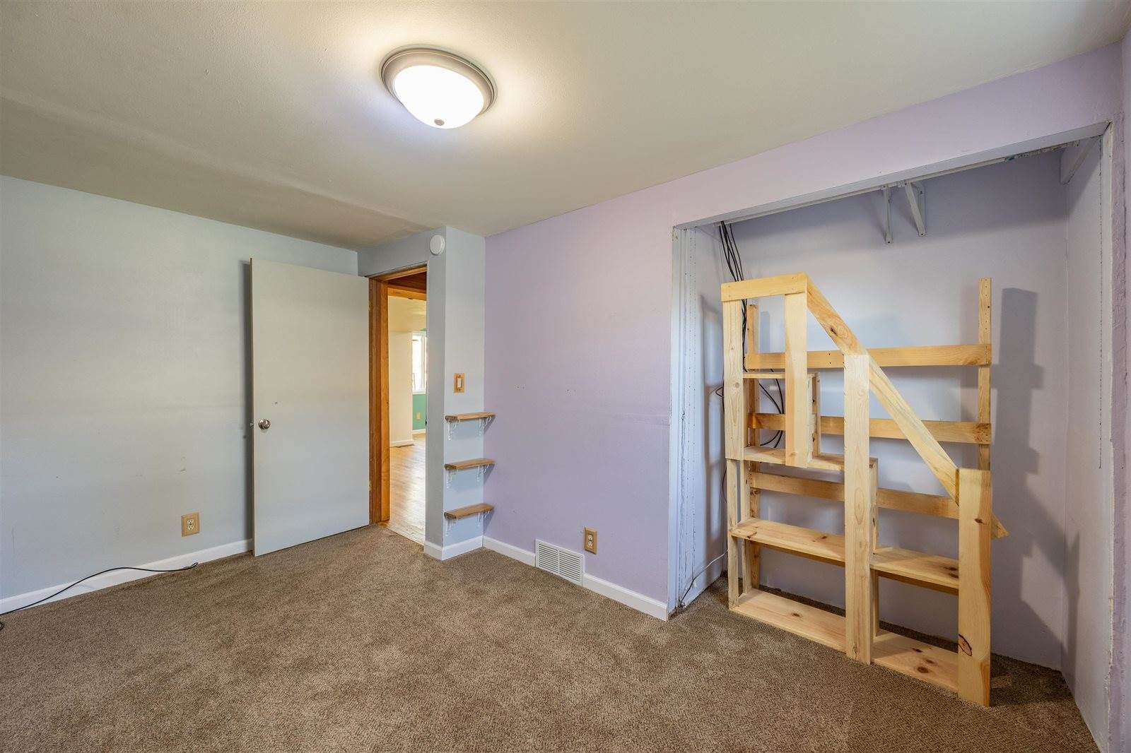 2841 Mary Street, Stevens Point, WI 54481