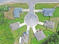 14274 Tori Dawn Ct, Gulfport, MS 39503