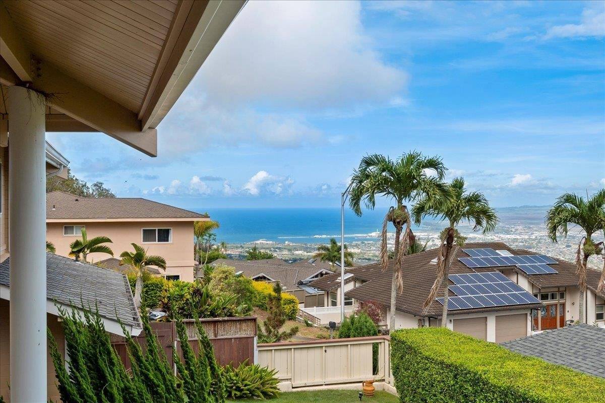 535 Kuikahi Dr, Wailuku, HI 96793