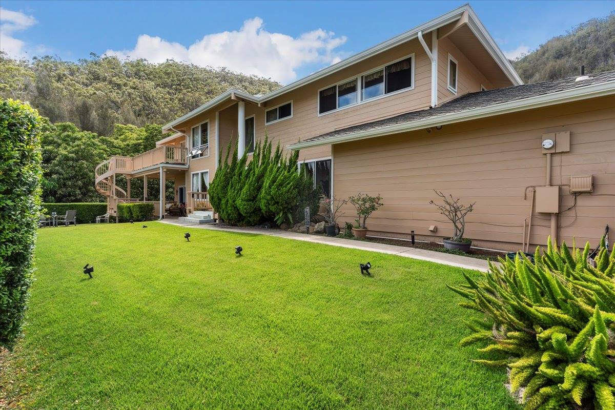 535 Kuikahi Dr, Wailuku, HI 96793