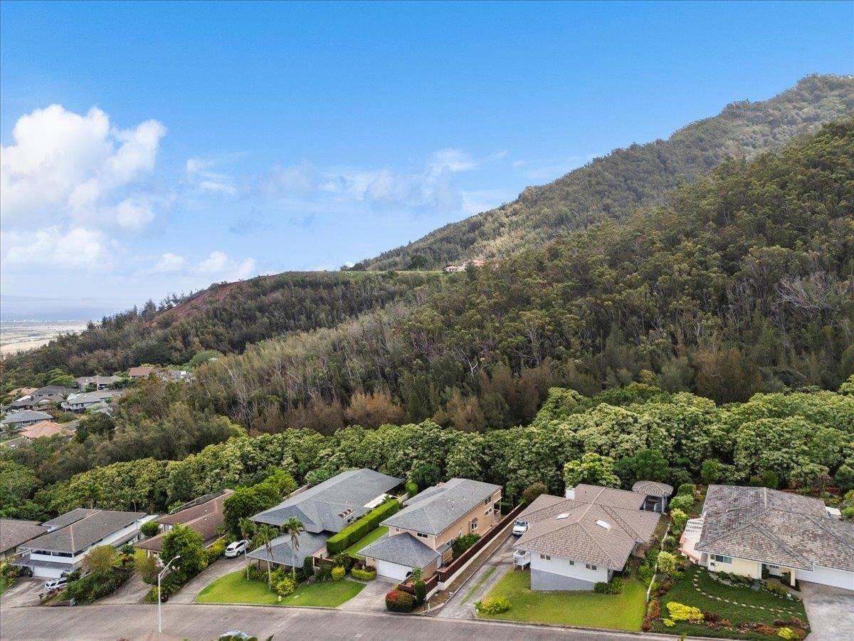 535 Kuikahi Dr, Wailuku, HI 96793