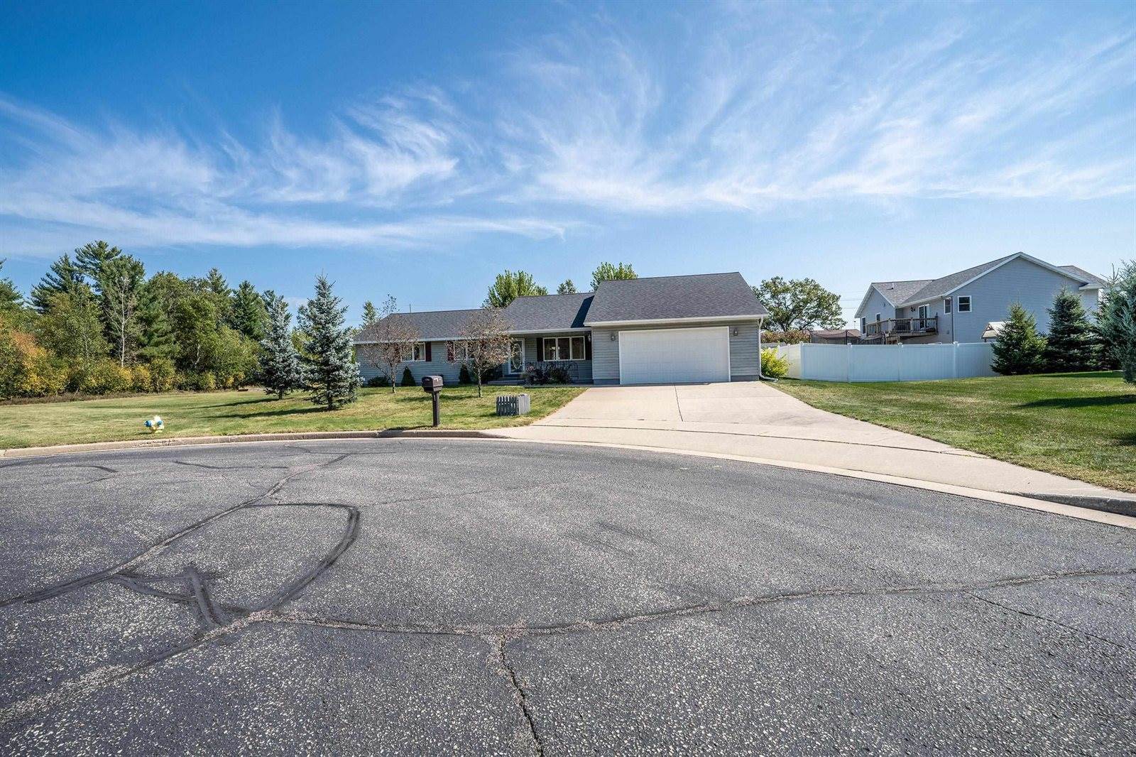 2021 James Court, Wisconsin Rapids, WI 54494