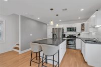 41 gravelly Point Rd, Highlands, NJ 07732