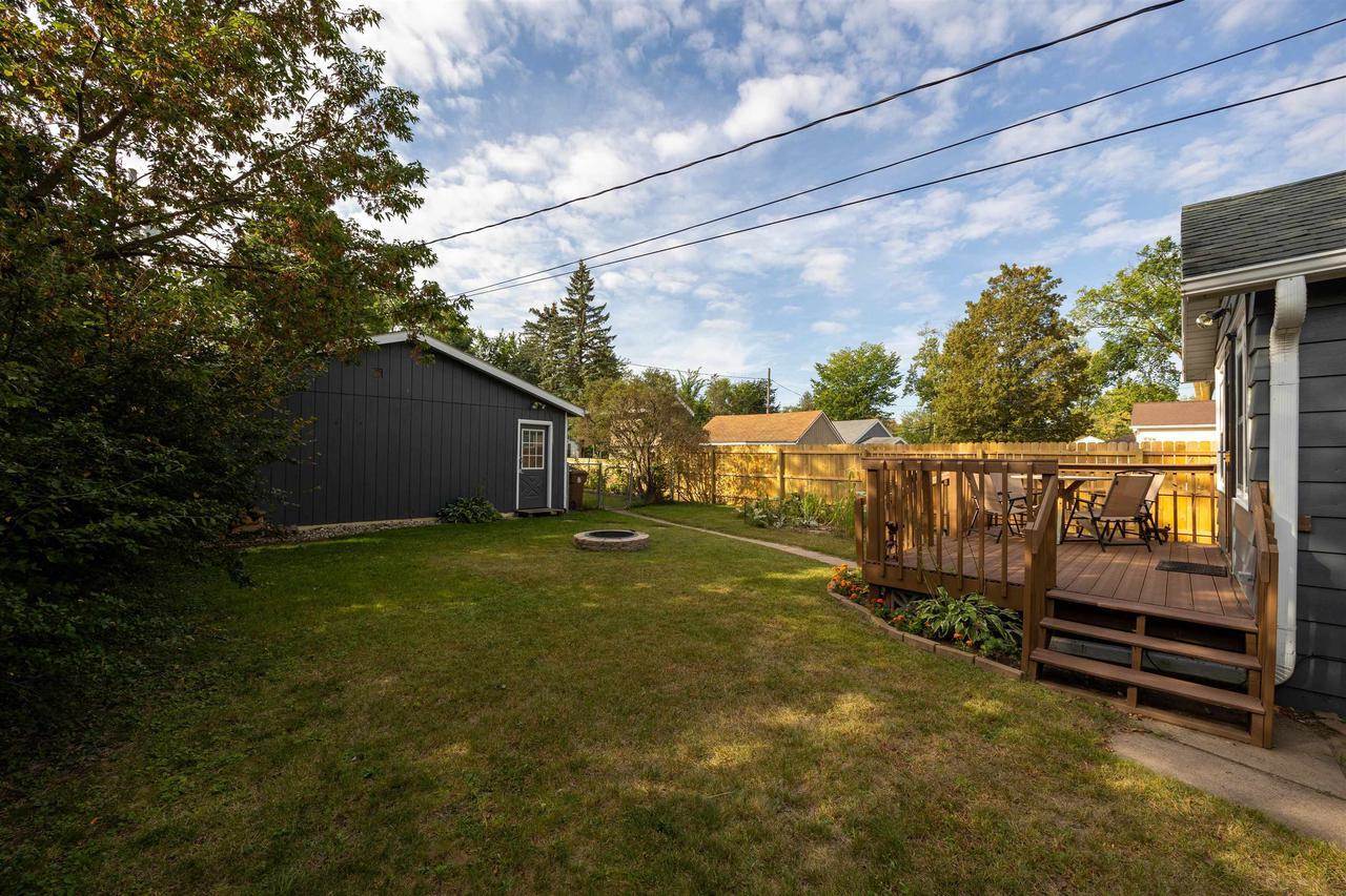 2433 Ellis Street, Stevens Point, WI 54481