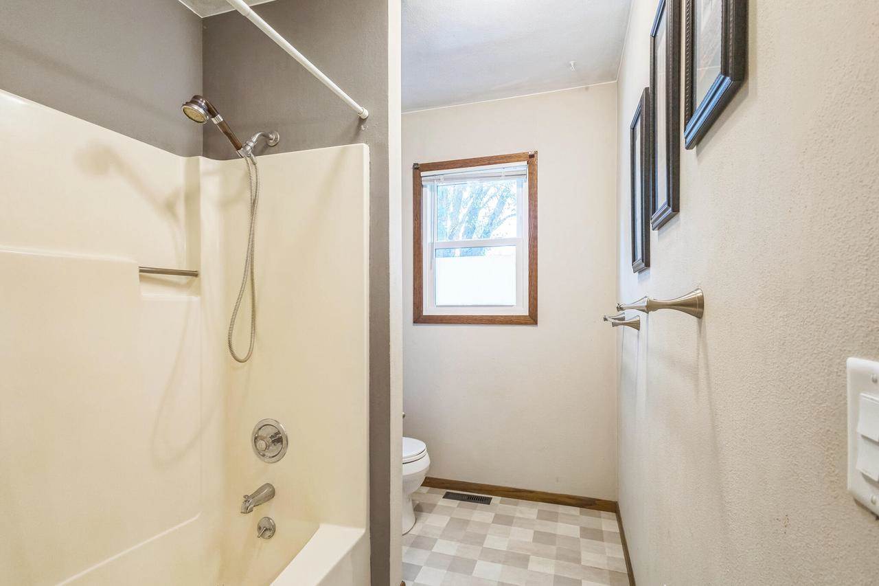 W594 Theresa Ct., Brodhead, WI 53520