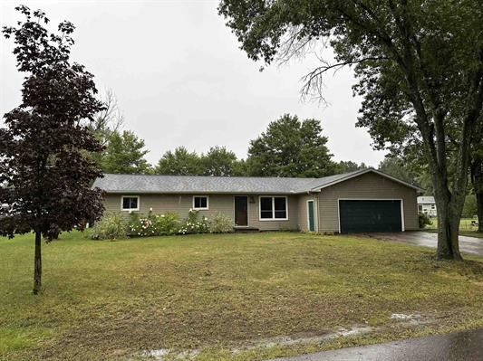 9042 Wagonwheel Drive, Nekoosa, WI 54457