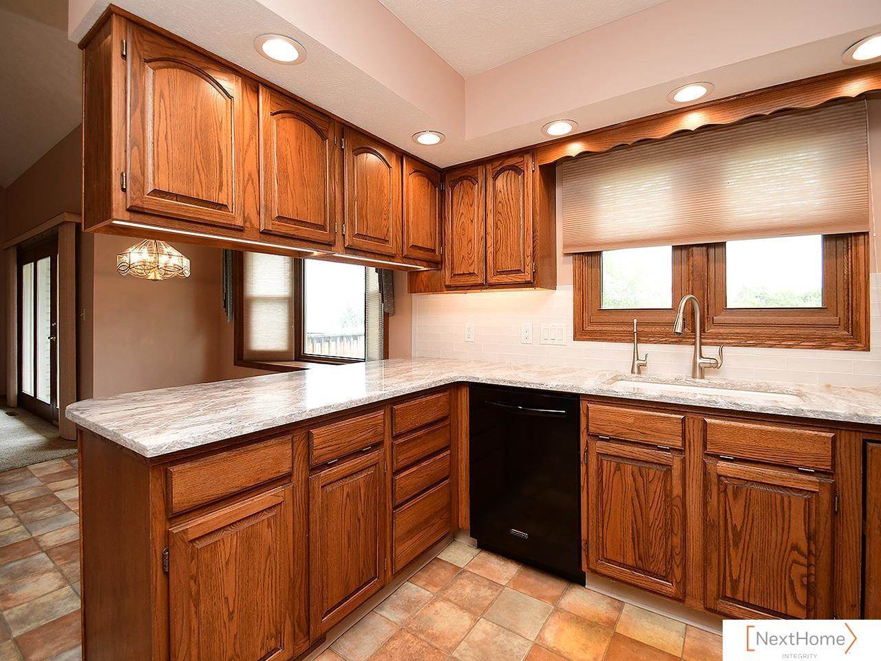 6100 Tennyson Circle, Lincoln, NE 68516