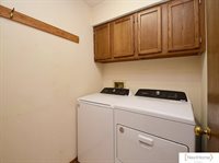 6100 Tennyson Circle, Lincoln, NE 68516