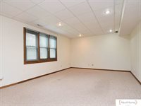 6100 Tennyson Circle, Lincoln, NE 68516