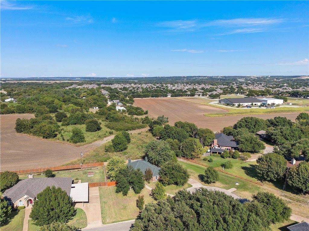 249 Sunrise Lane, McGregor, TX 76657