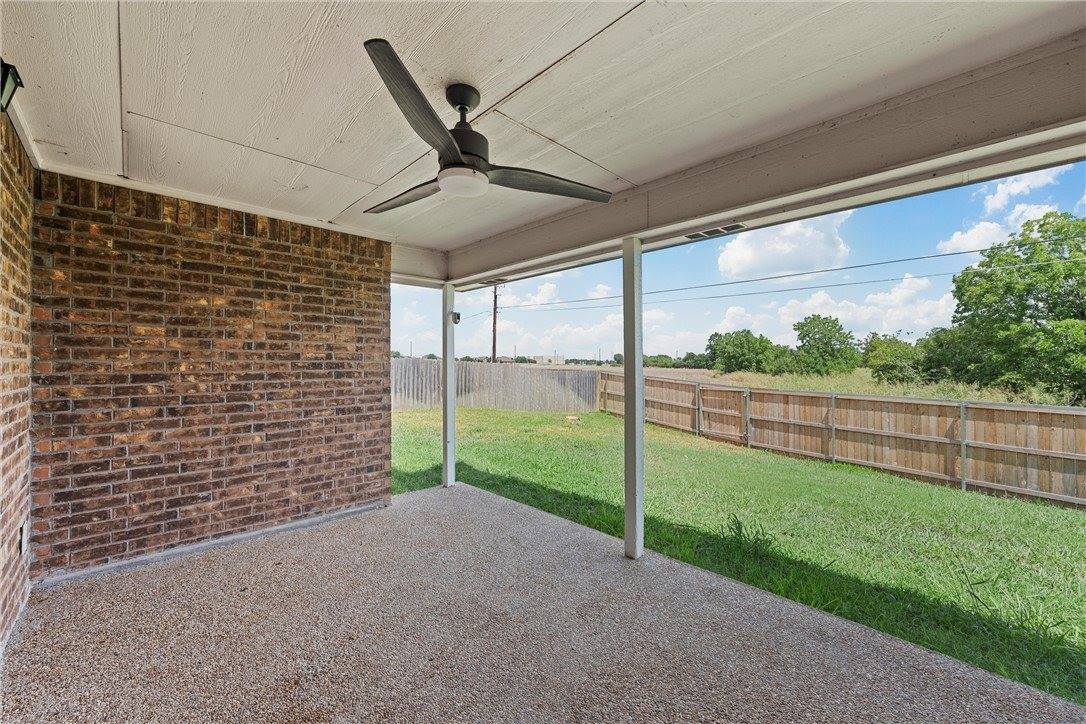 249 Sunrise Lane, McGregor, TX 76657