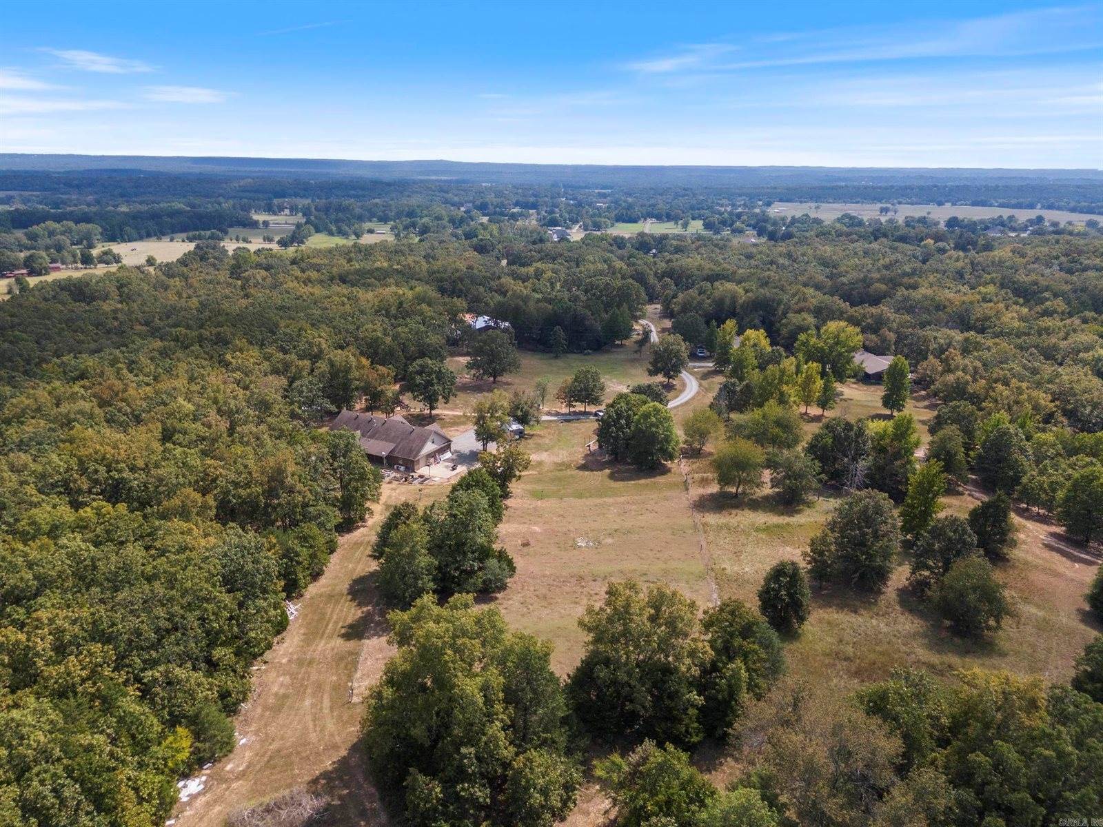 84 Flat Top Road, Greenbrier, AR 72058