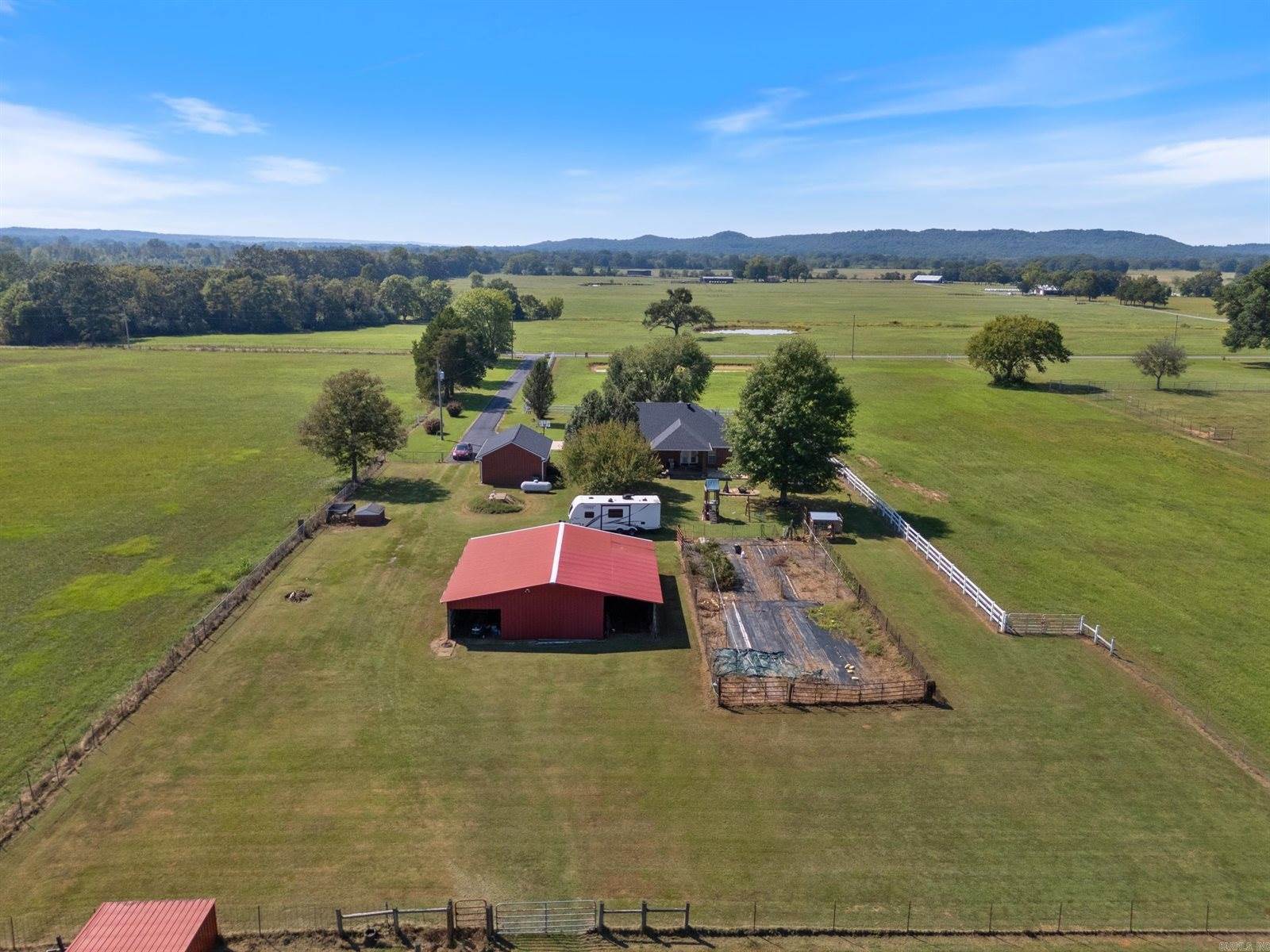 63 Sharon Road, Vilonia, AR 72173