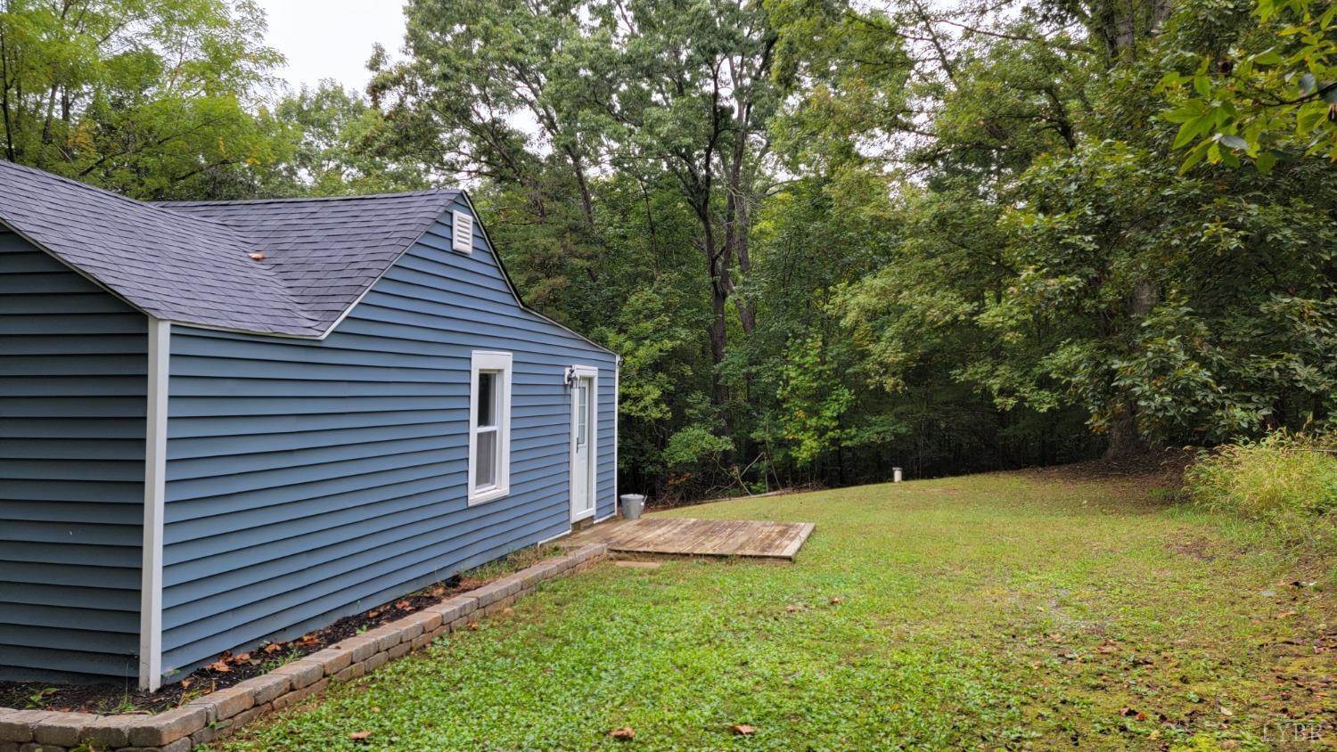 2433 Bedford Highway, Lynch Station, VA 24571