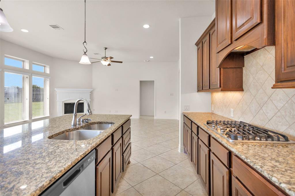 3306 Watermist Glen Court, Katy, TX 77494