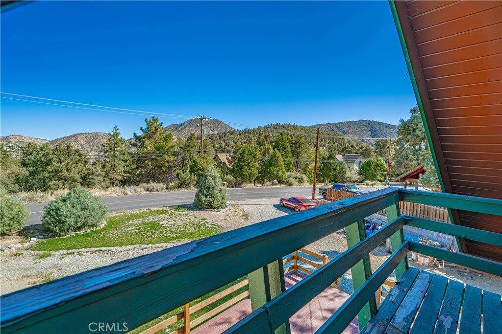 14536 Voltaire Drive, Pine Mountain Club, CA 93225