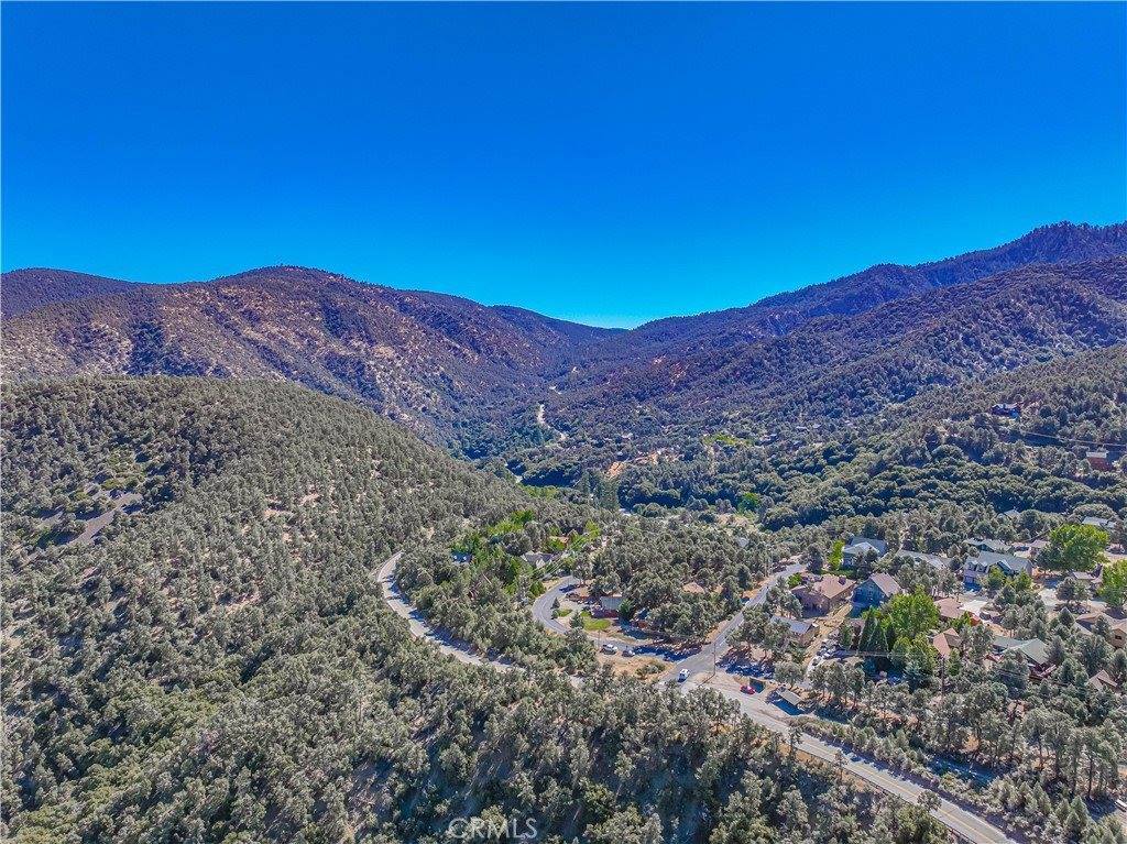 14536 Voltaire Drive, Pine Mountain Club, CA 93225