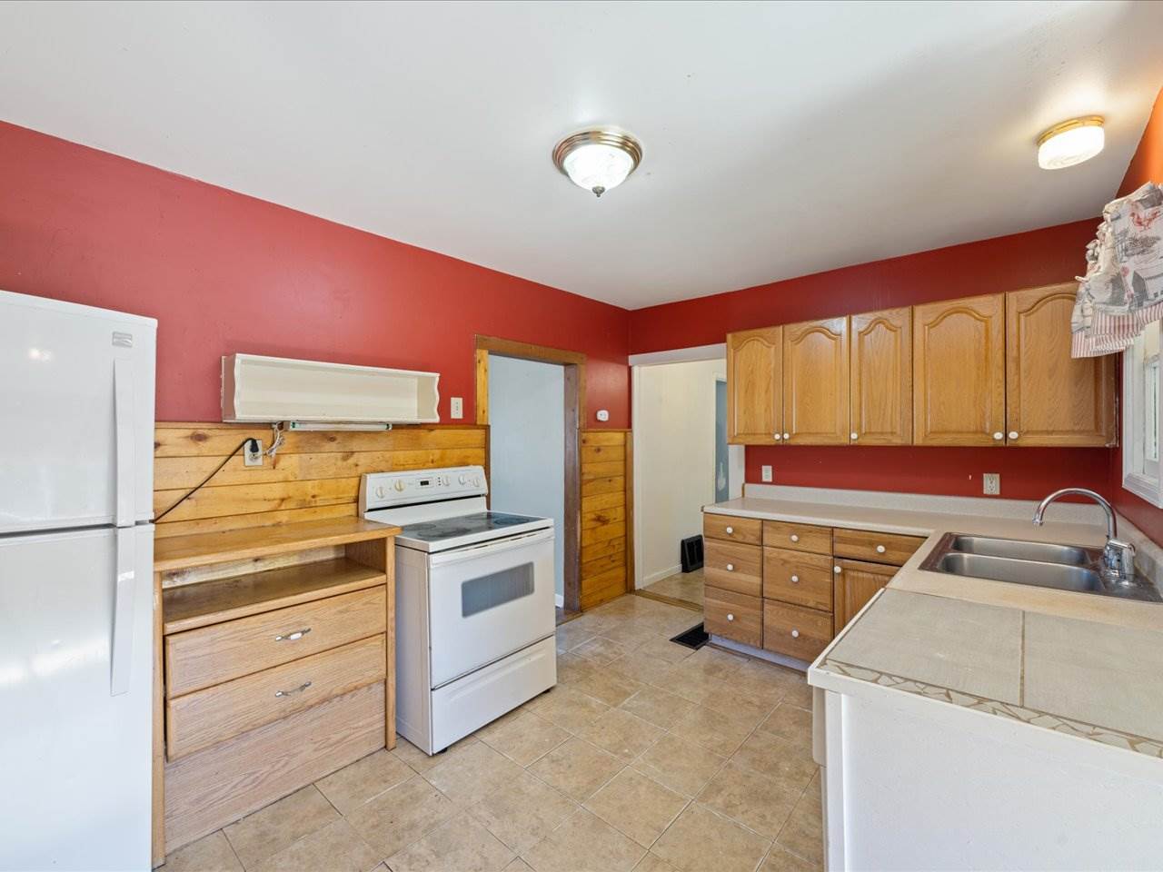 722 S 5th Street, Montrose, CO 81401