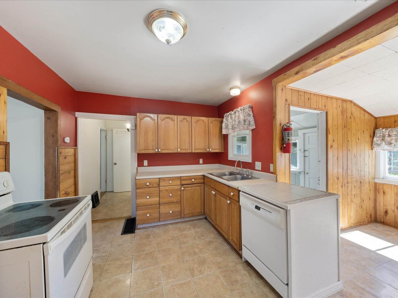 722 S 5th Street, Montrose, CO 81401