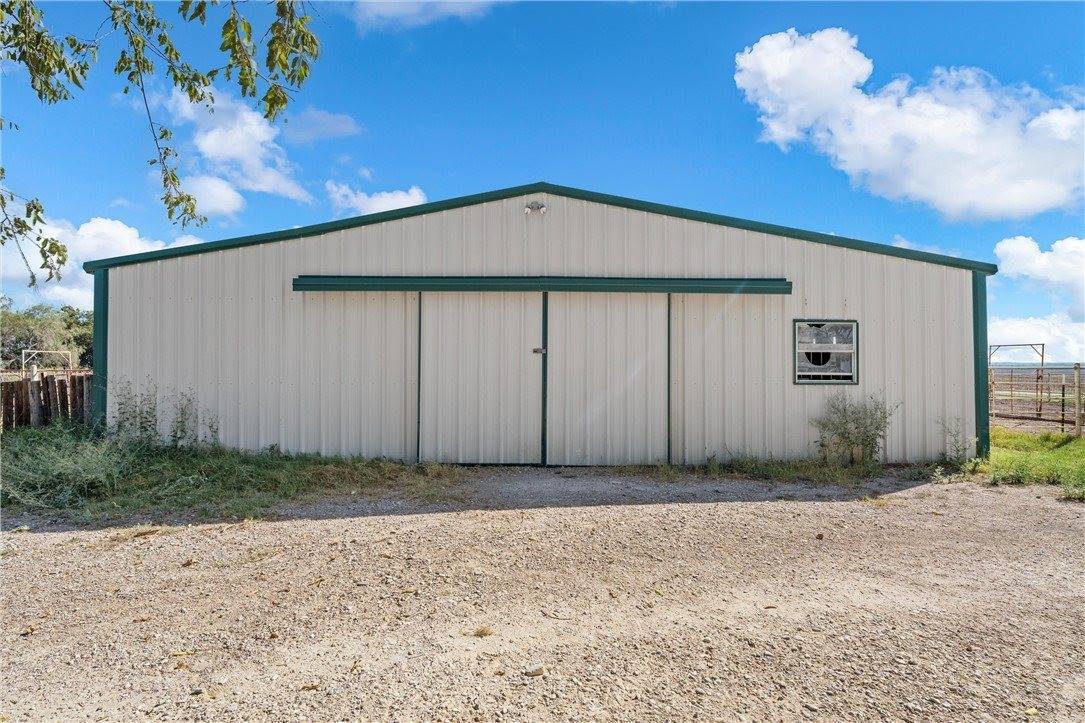 1025 Hcr 2421, Hillsboro, TX 76645