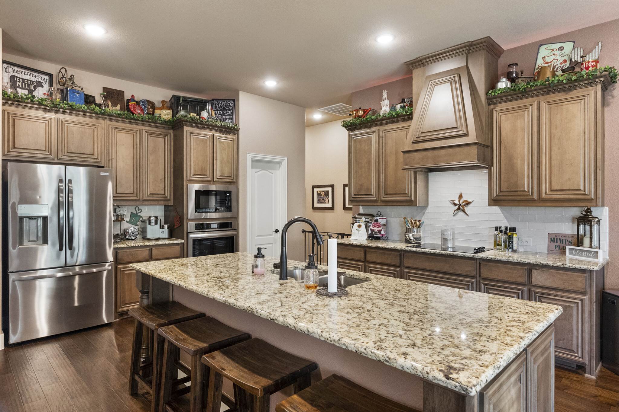 4617 Wildflower Way, Midlothian, TX 76065