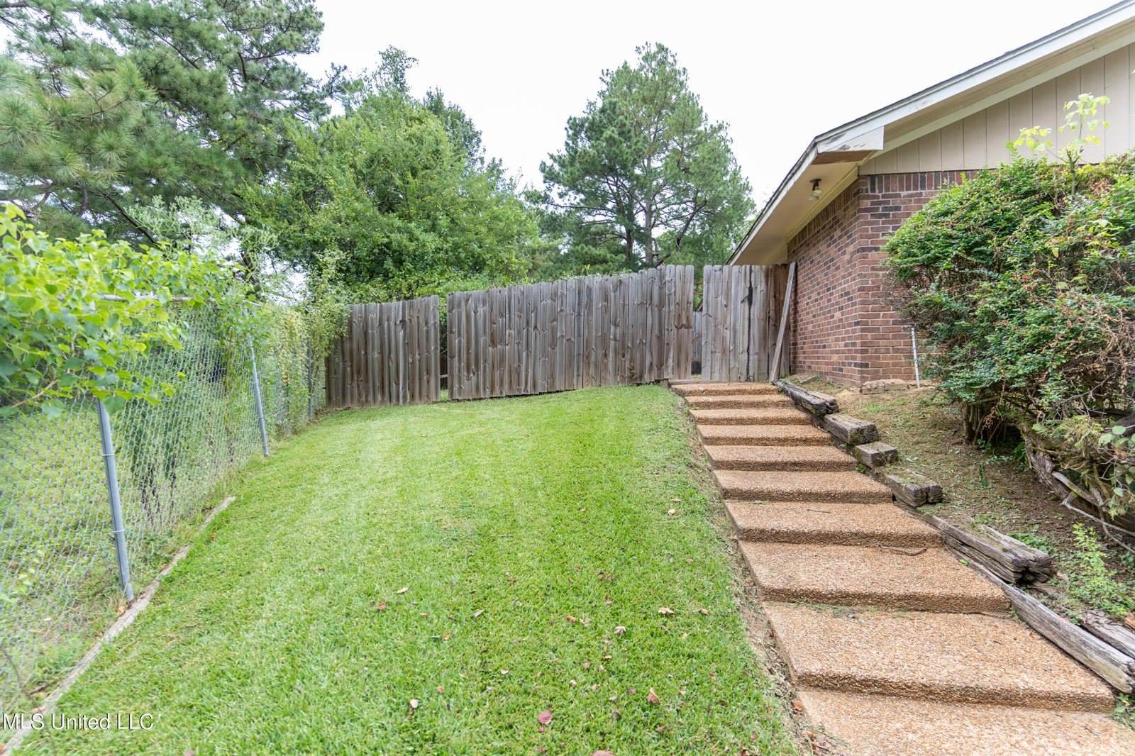 103 Lindale Circle, #A, Clinton, MS 39056