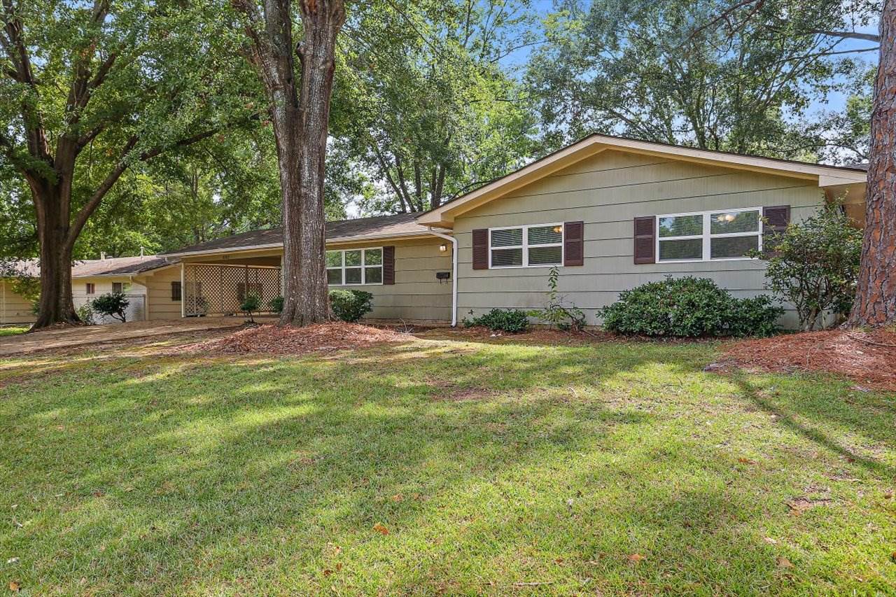 5157 Parkway Drive, Jackson, MS 39211