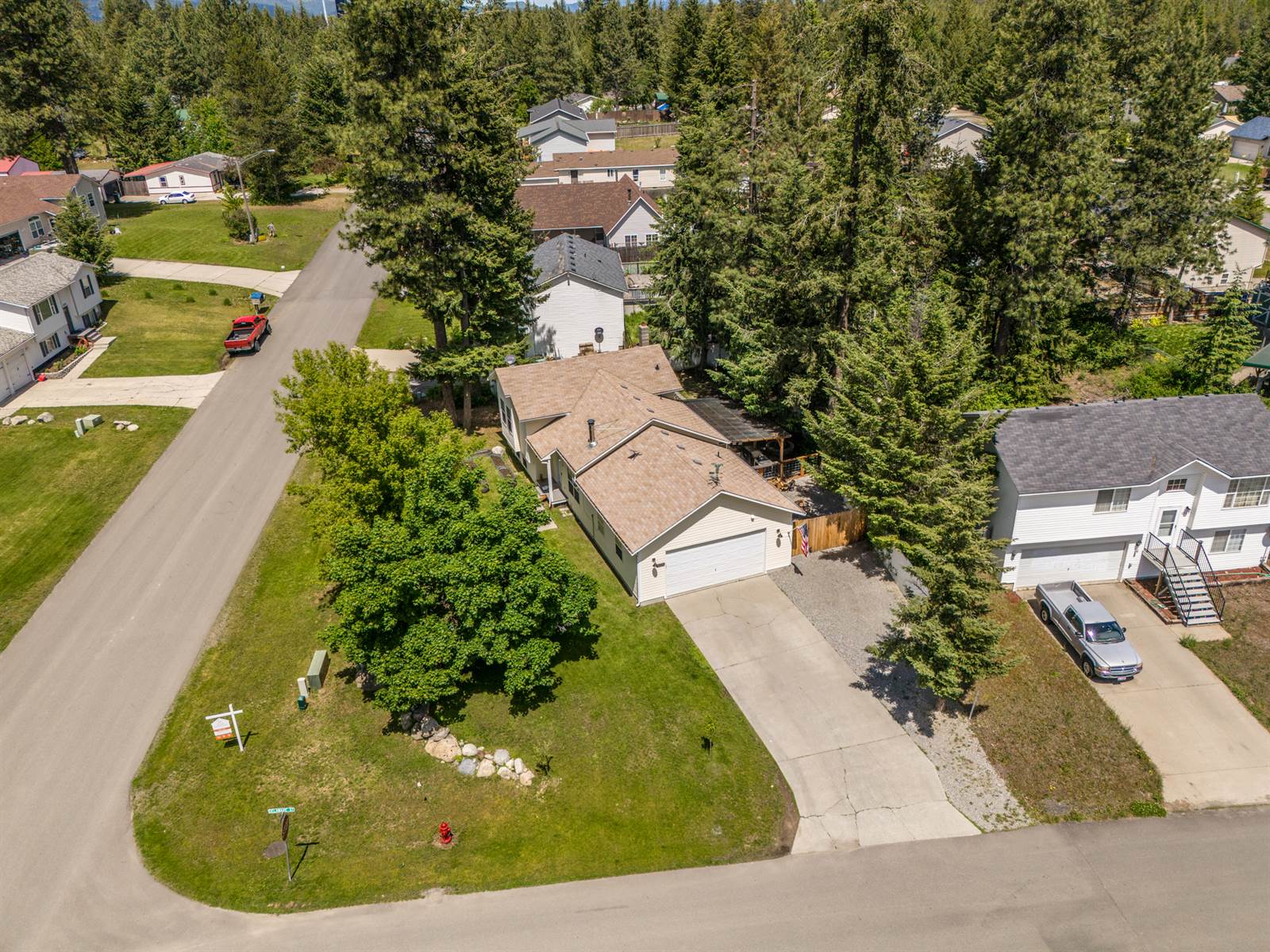 5375 W Delaware St, Spirit Lake, ID 83869