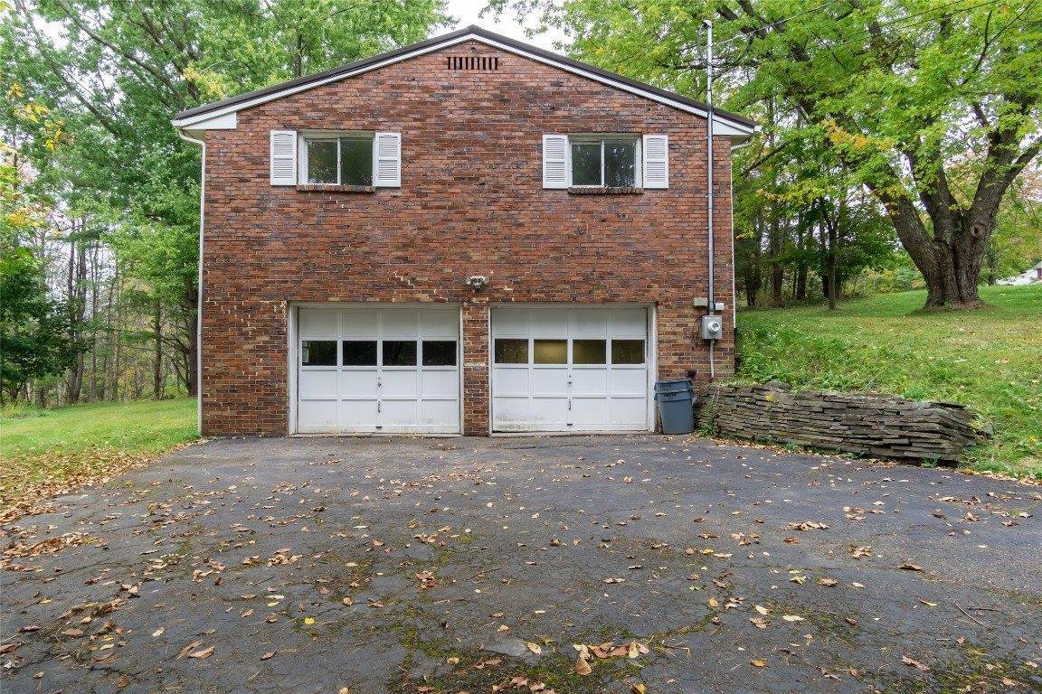 2014 Galaxy Drive, Vestal, NY 13850