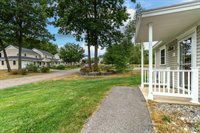 2 Bowie Lane, Waterville, ME 04901