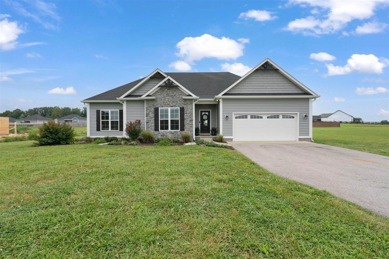 729 Ayers Lane, Scottsville, KY 42164