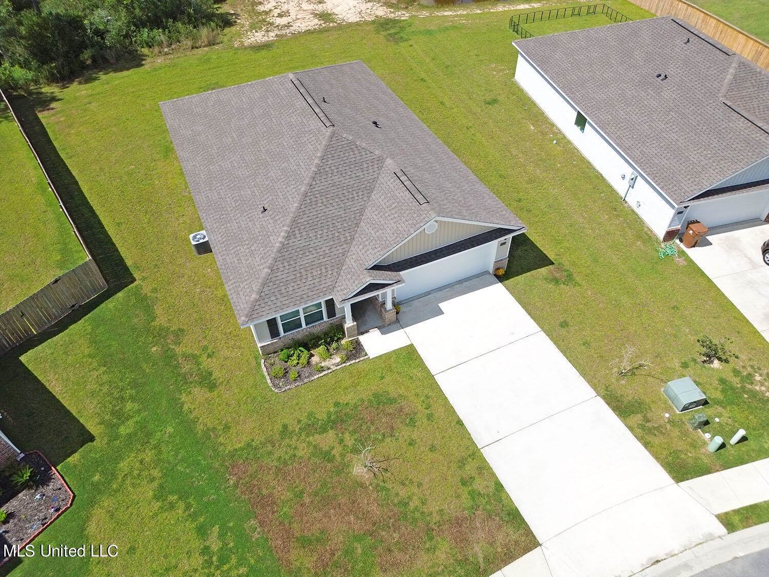 10119 Willow Leaf Drive, Gulfport, MS 39503