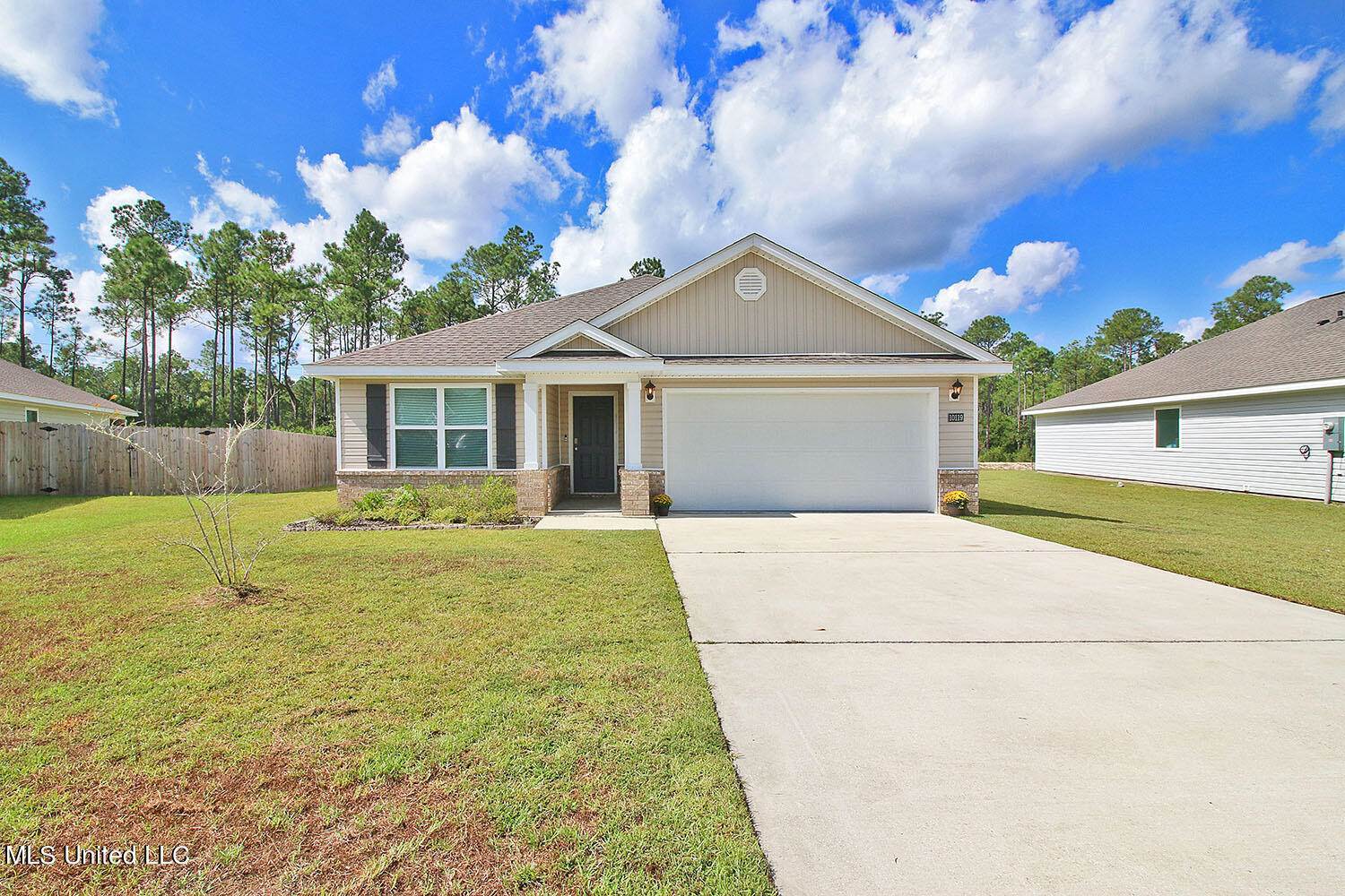 10119 Willow Leaf Drive, Gulfport, MS 39503