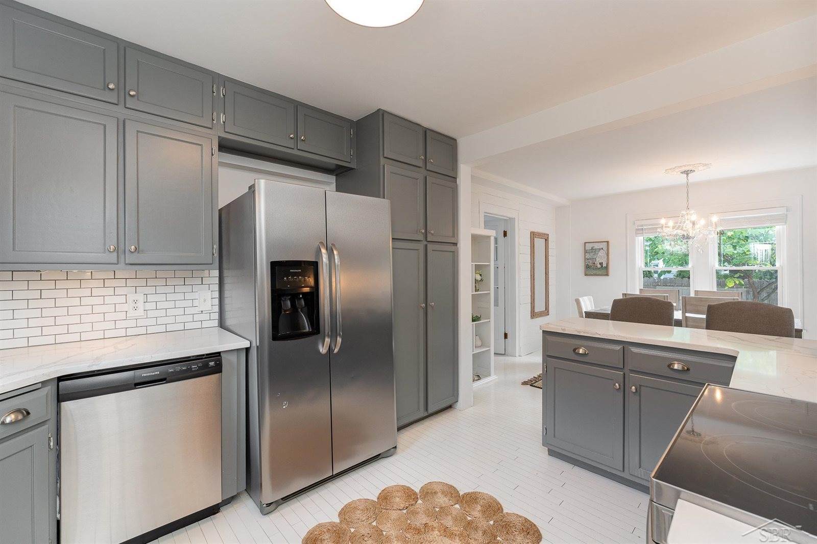 1020 E Park Drive, Midland, MI 48640