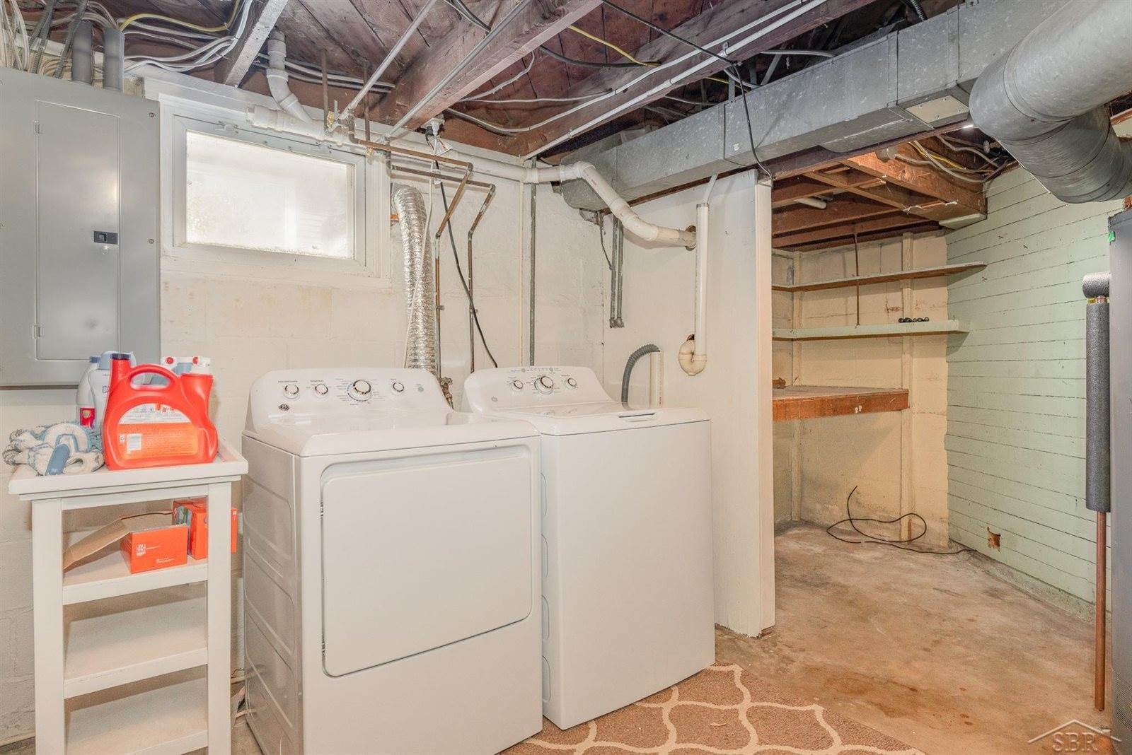 1020 E Park Drive, Midland, MI 48640