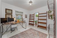 1020 E Park Drive, Midland, MI 48640