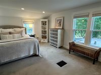 1020 E Park Drive, Midland, MI 48640