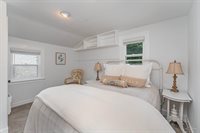 1020 E Park Drive, Midland, MI 48640