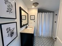 1020 E Park Drive, Midland, MI 48640