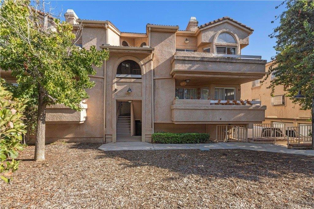 19859 Sandpiper Place, Newhall, CA 91321