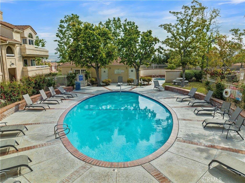 19859 Sandpiper Place, Newhall, CA 91321