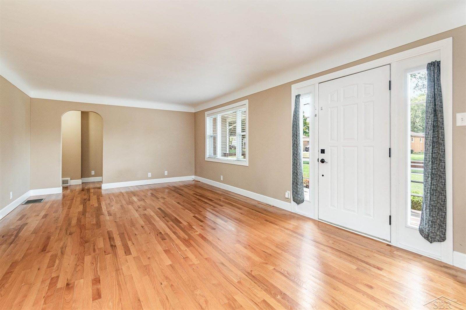 2314 Marshall Court, Saginaw, MI 48602