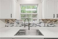 3015 Canterbury Park Drive, Winston-Salem, NC 27127