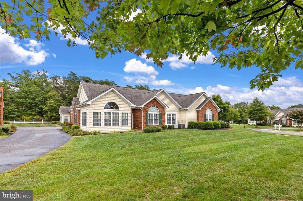 6305 Autumn Leaf Circle, Fredericksburg, VA 22407