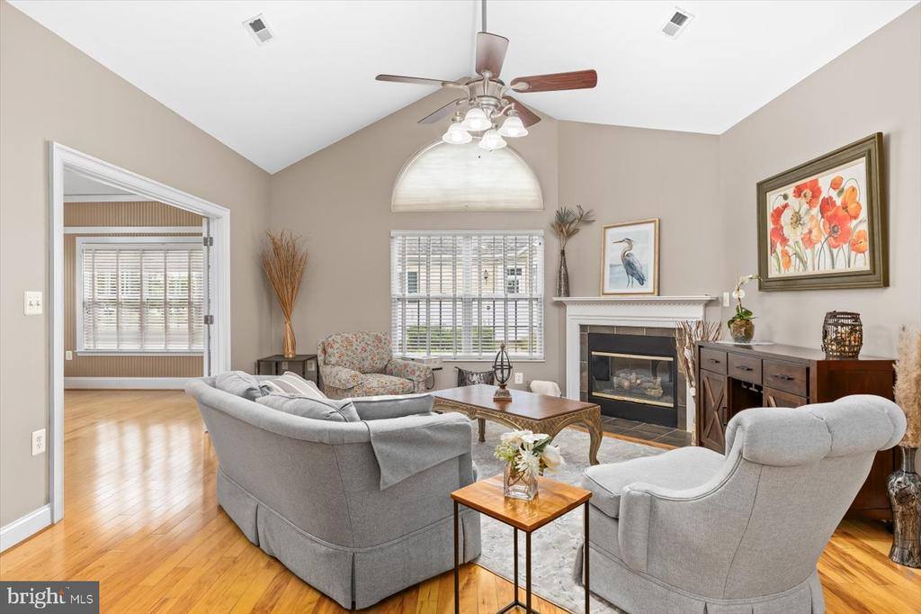 6305 Autumn Leaf Circle, Fredericksburg, VA 22407