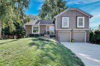 15125 S. Blackfeather Drive, Olathe, KS 66062