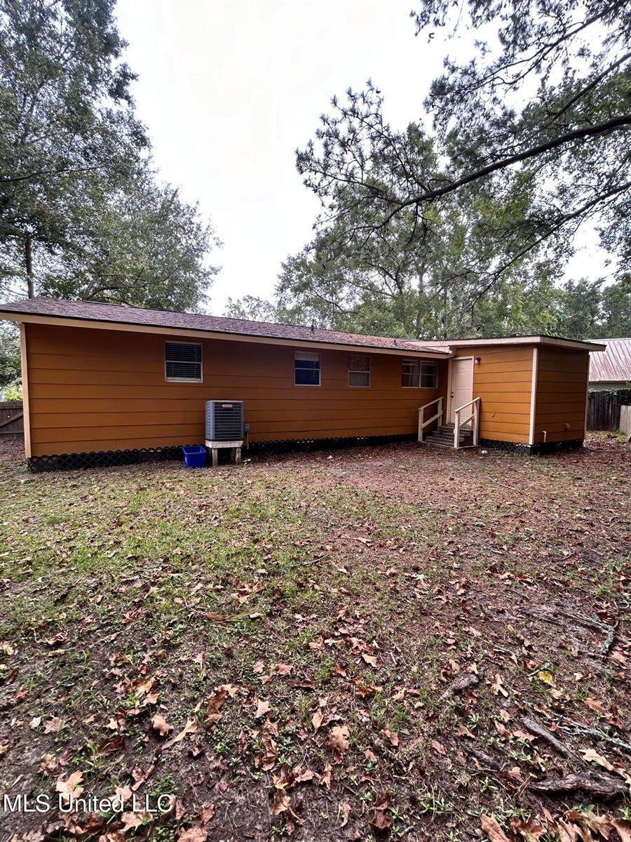 2501 Bahama Drive, Gautier, MS 39553