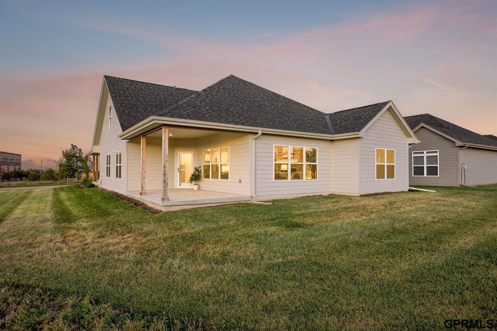 20915 Jefferson Street, Elkhorn, NE 68022